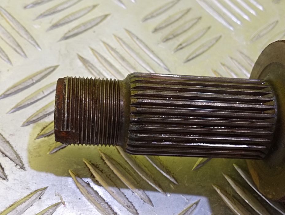 Полуось BMW X5 E70 Піввісь Привідний вал Шрус БМВ Х5 Е70 Розборка е70