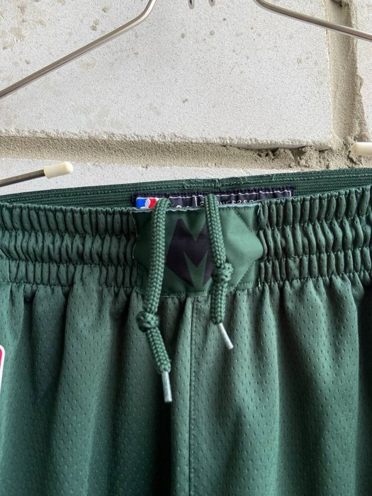 Баскетбольні шорти Nike NBA Milwaukee Bucks