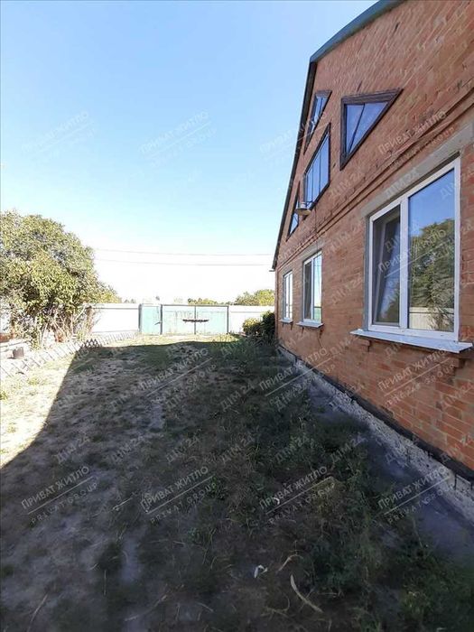 Мильці. Будинок в ідеальній локації.