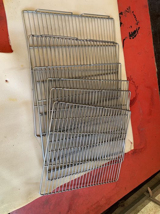 Półka nierdzewna do lodówki zamrażarki.