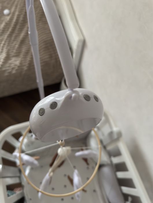 Детский мобиль в кроватку