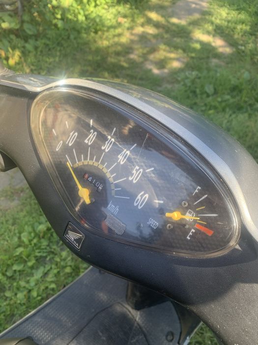 Скутер Honda AF62