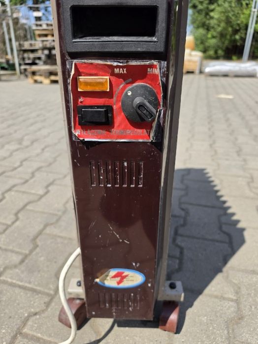 Grzejnik elektryczny olejowy