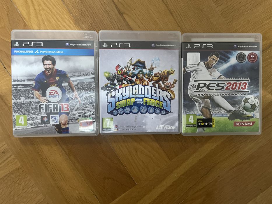 PS3 320GB Nova+2 comandos + camera+jogos