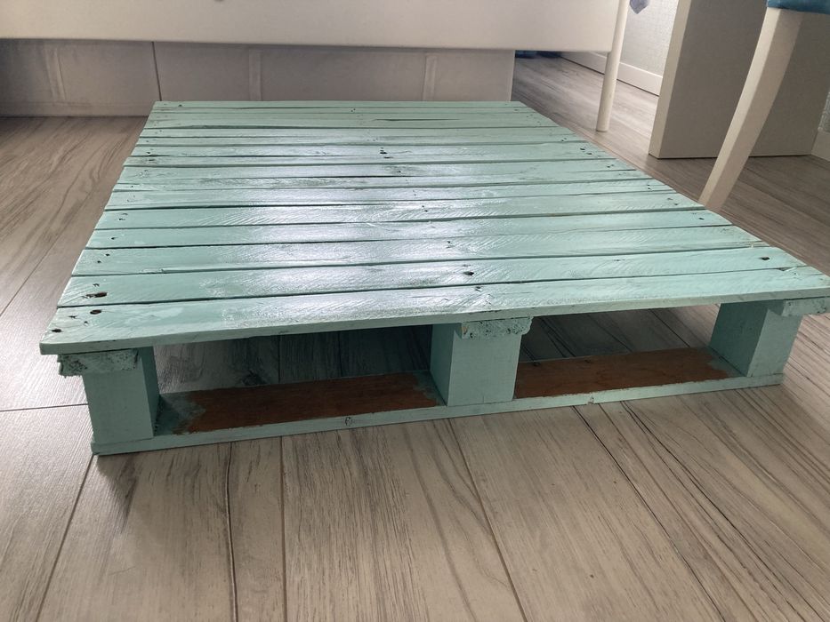 mini paleta siedzisko na maly balkon mietowa 90x72x14 cm