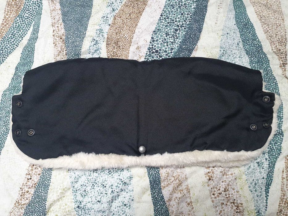 Муфта з хутром Hartan на візочок