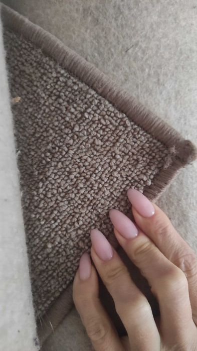 Продам  ковролин