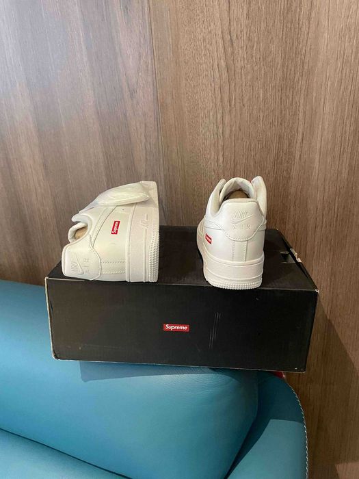 Nike Air Force 1 Low Supreme Biały r.42