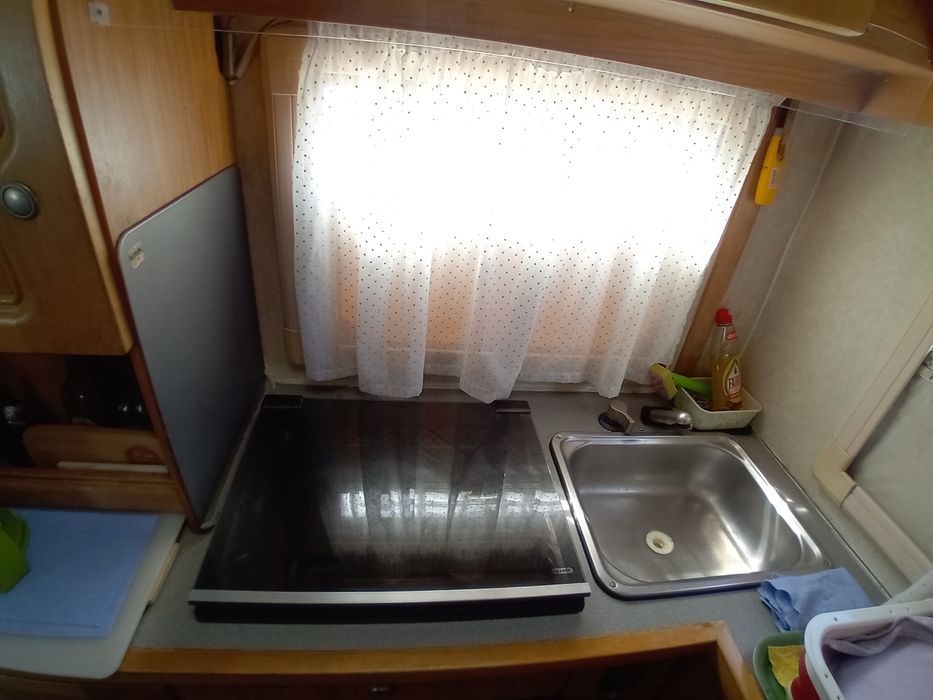 Auto caravana em bom estado