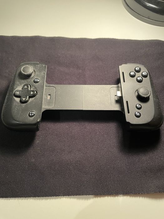 Comando Razer Kishi para iPhone (Lightning) – Gaming Mobile