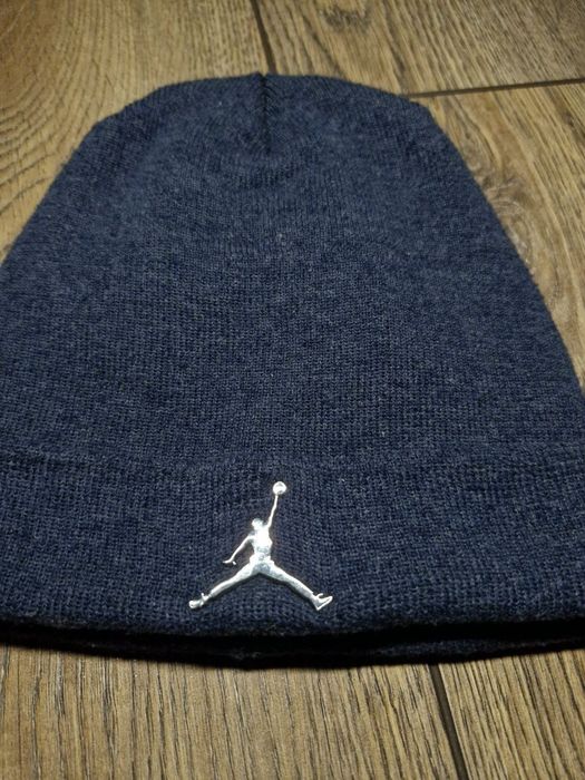 Оригинальная  Шапка Jordan