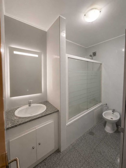 Quartos Estudantes junto ao Glicínias (Universidade de Aveiro)