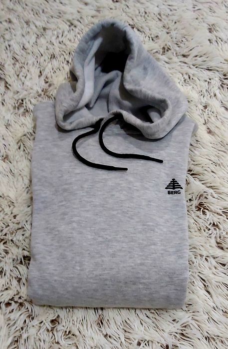 Sweat "Berg" com capuz