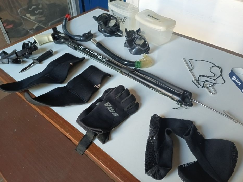 Equipamentos caça submarina