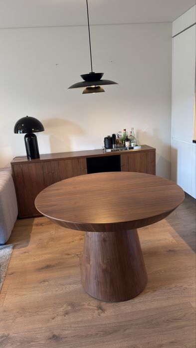 Mesa Redonda extensivel Nogueira  110 max 150