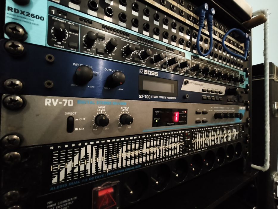 Boss RV-70 - Rack Reverb