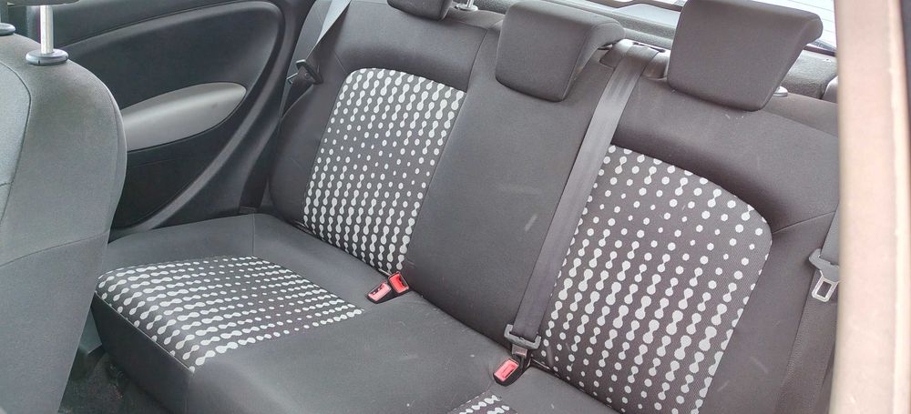 Fiat Grande Punto -1.2-8v-Rok 2006-W ładnym stanie..