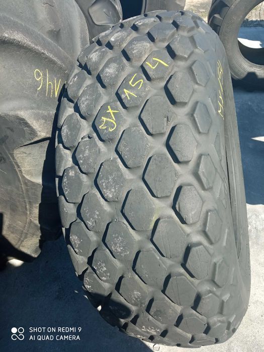 16,9-24 Alliance A.N.D Tractor JX154