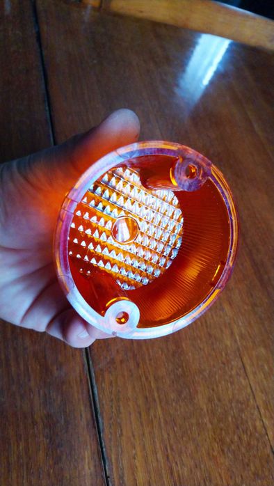 Нове скло Чехія  поворотів ява.