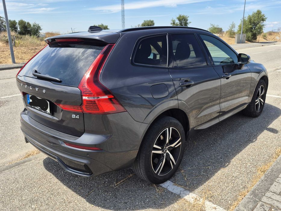 Volvo X60 B4 R Design AWD