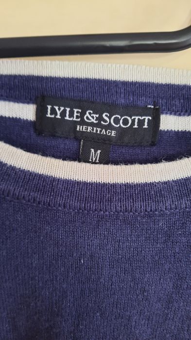 Świetny sweterek Lyle &Scott rozm.M