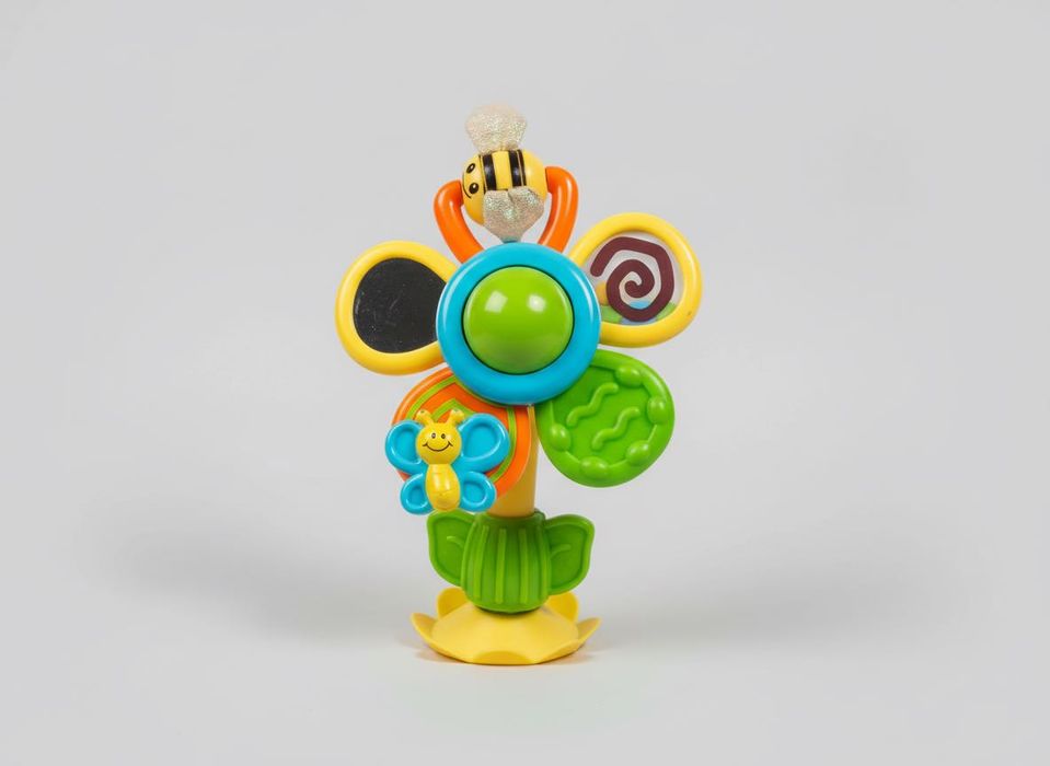 Bujaczek Fisher-Price + pałąk z zabawkami Tiny Love + kwiatek