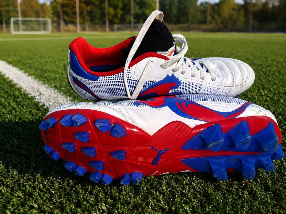 Buty Korki Piłkarskie PUMA r.38