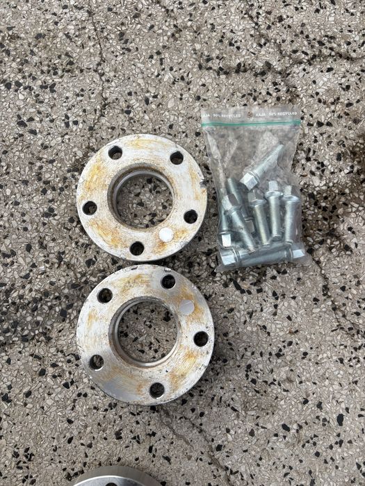 Dystanse 20mm 2cm + śruby 5x120 bmw e46 e36 e90 e60