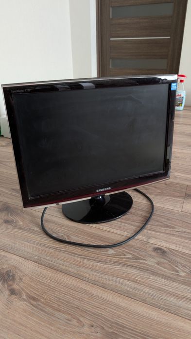 Монітор Samsung t220 22 дюйма