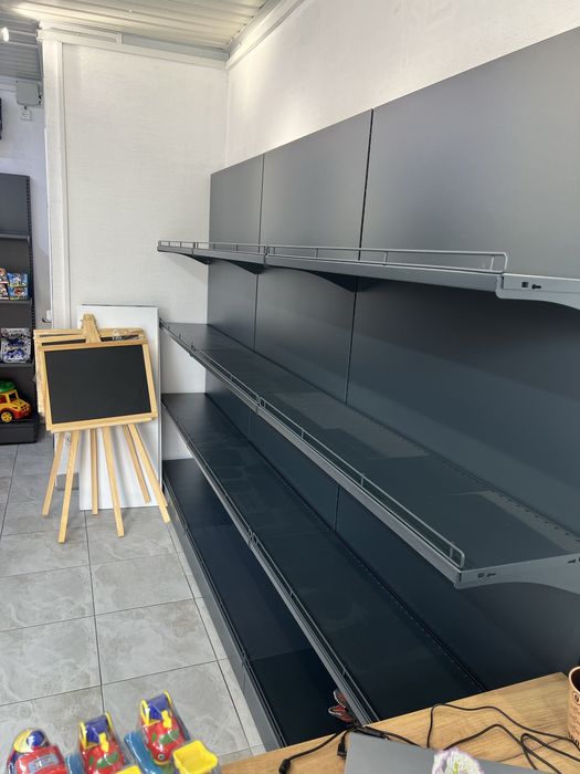 Продаю стелаж для магазину з островком ціна договірна