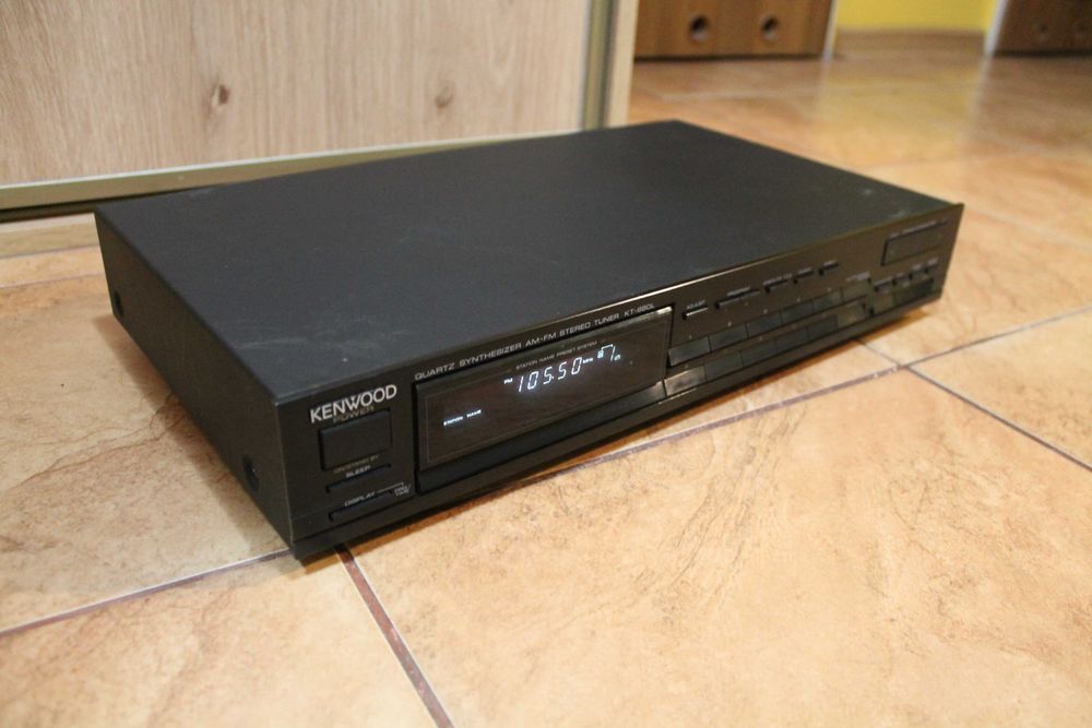Tuner radiowy cyfrowy FM Kenwood KT-660
