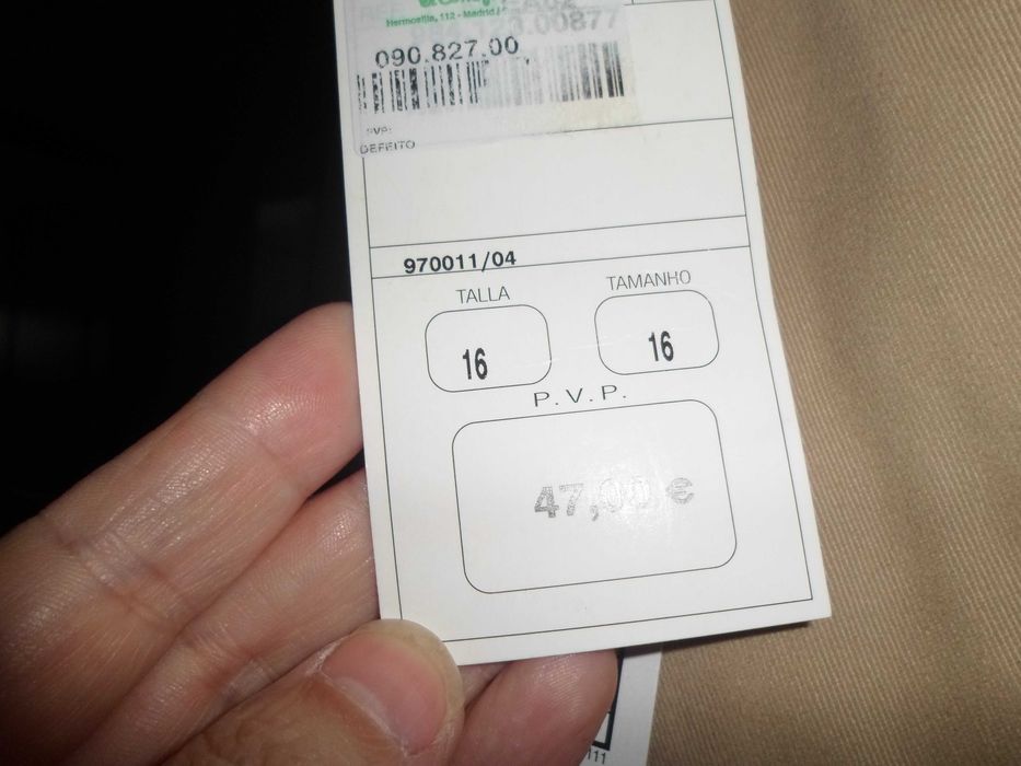 calça nova com etiqueta para jovem 16 anos