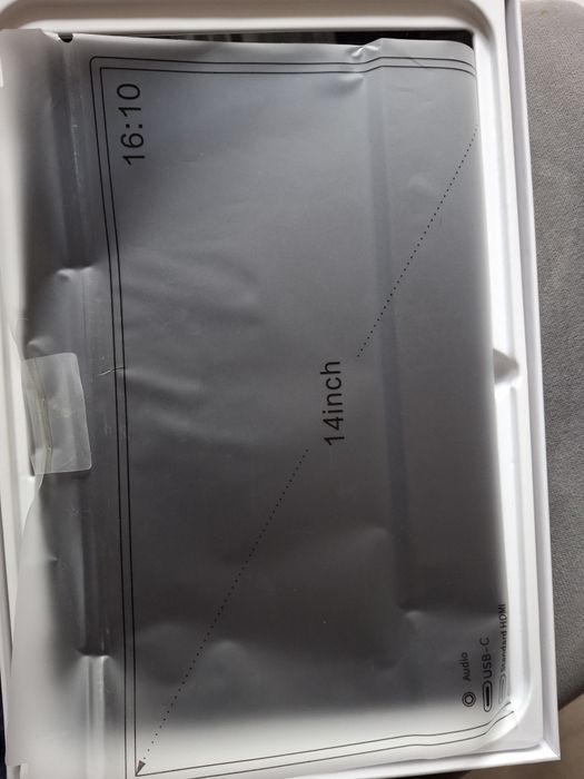 Przenośny monitor amd freesync premium pro