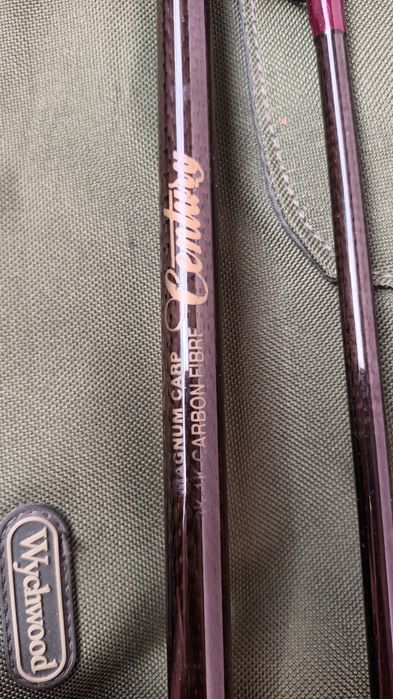 Wędka karpiowa Century Blackmax 3.60m  2,1/4lb 3sztuki