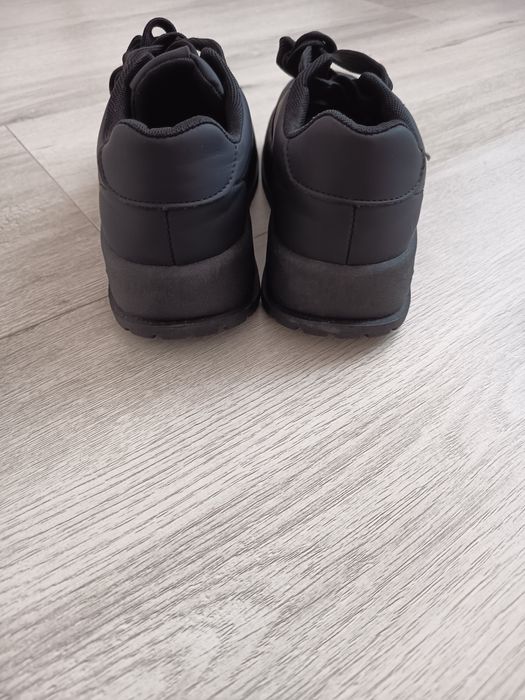 Nowe sneakersy damskie r.37/ wkl. 24 cm