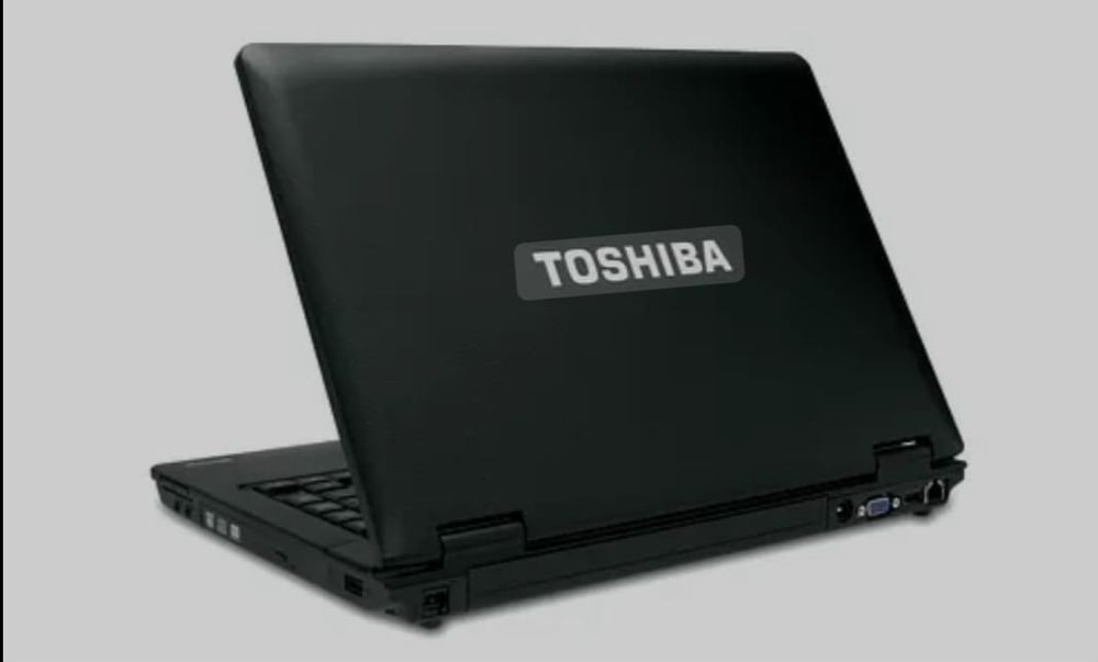 Lot of 5 Toshiba Tecra M11 Laptops64737986228353122