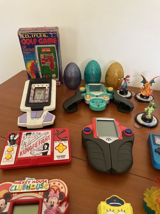 Bonecos e consolas, Nintendo, Pokémon, Hasbro, Tomy, Tyger