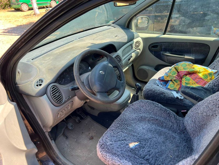 Renault scenic 1.4