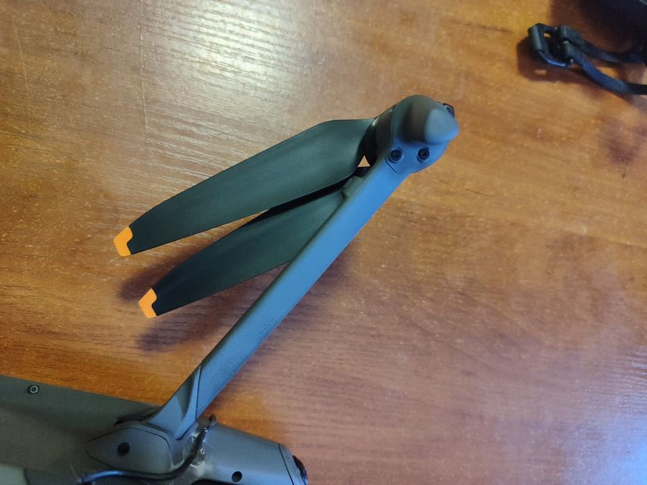 Мавік 3 про (наліт 29хв)