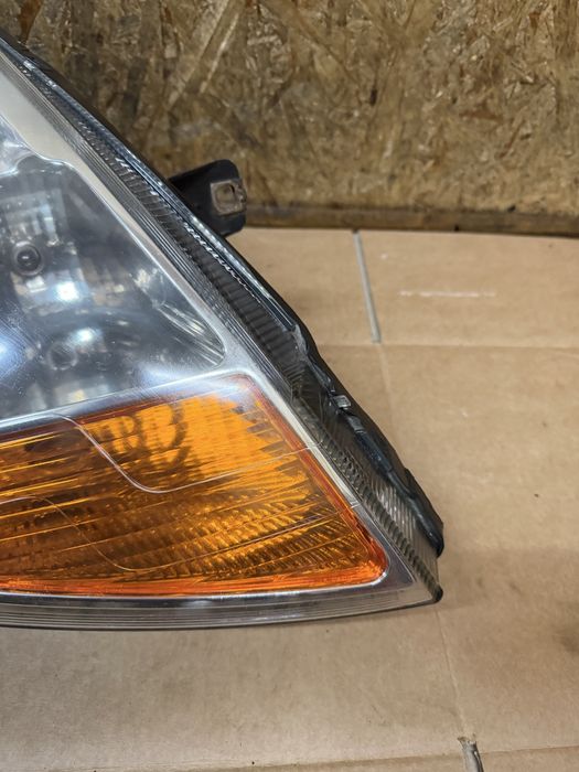 Передня права фара Renault Trafic 2 Рено Трафік 2 фейсліфт 2007-2014