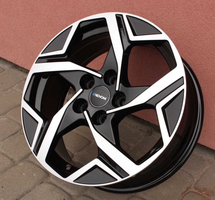 Nowe alufelgi 17 5x114,3 Toyota Yaris Corolla Cross CH-R Suzuk Lexus