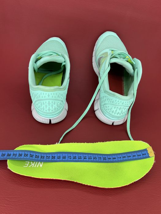 Кросівки 43р. Nike Free Run+.  М'ятного кольору Уні секс