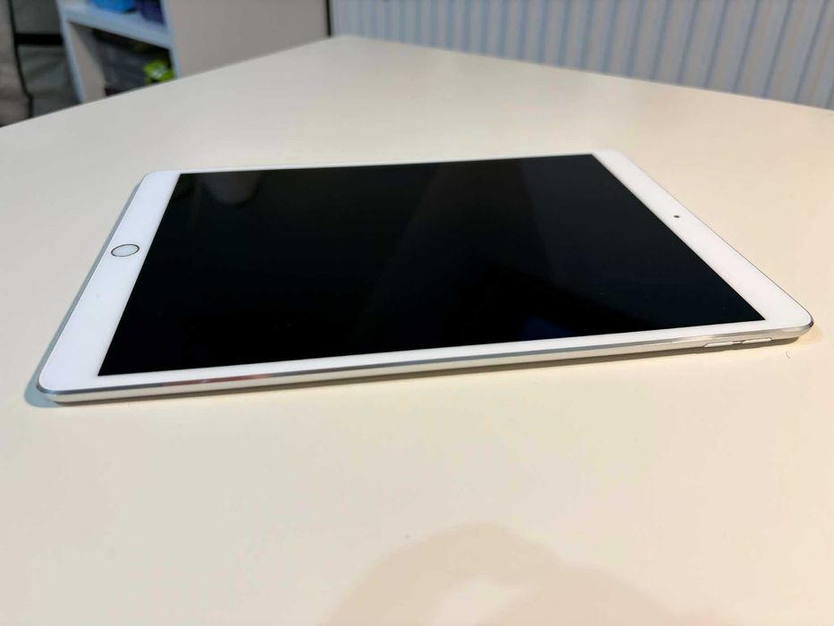 iPad Tablet Apple Pro 10.5-inch 64gb silver