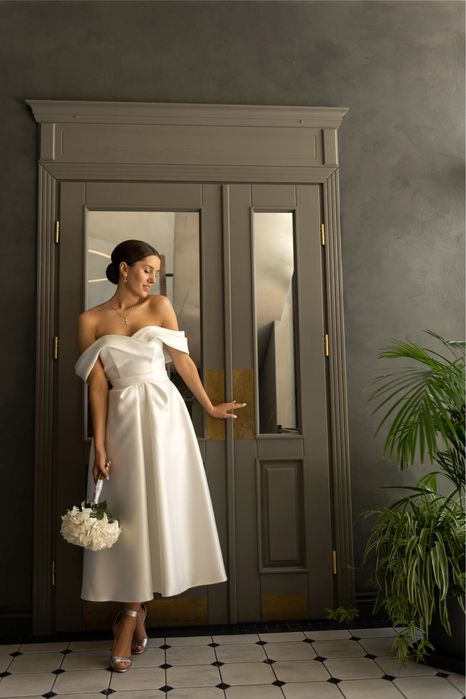 Весільна сукня, вечірня сукня