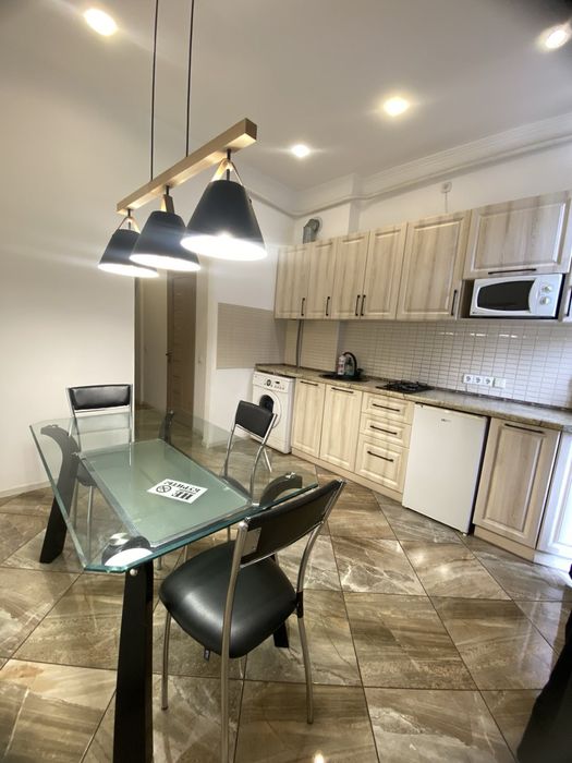 Сдам посуточно Вип на Почтовом 16