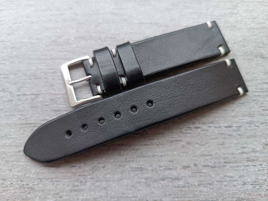 Czarny skórzany pasek zegarka 20 mm M białe nici