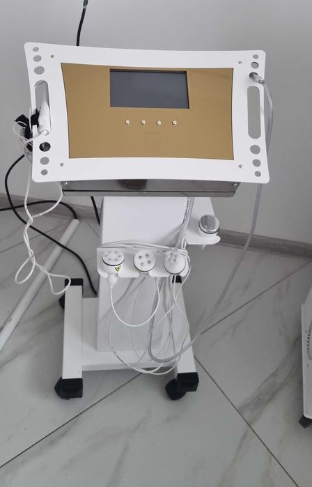 Profesjonalny kombajn kosmetyczny