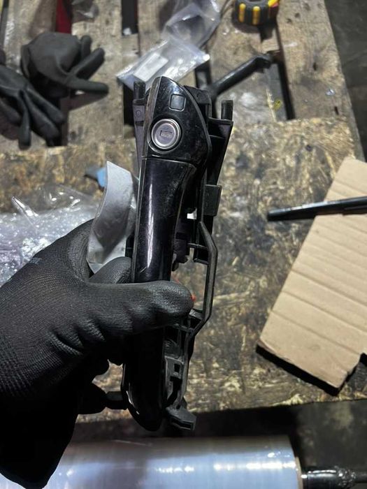 Ручка відкривання двері (водійська) Mercedes W219