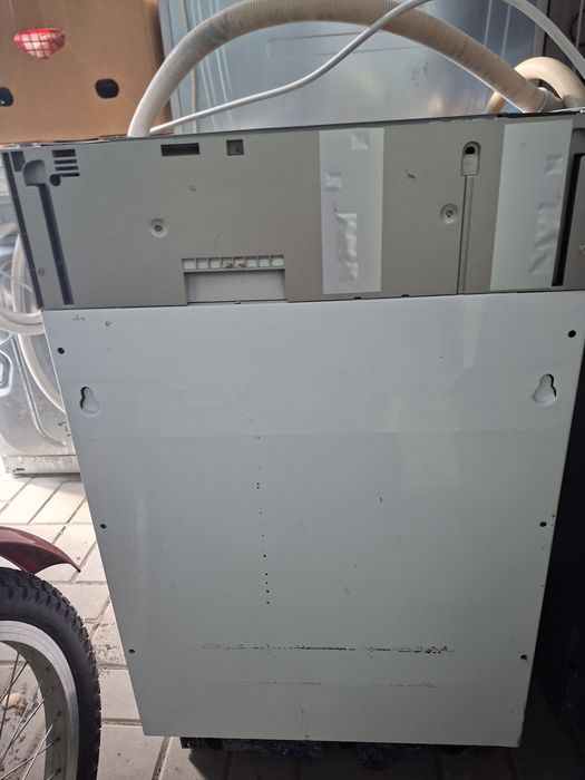 Zmywarka do całkowitej zabudowy