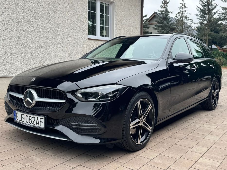 Mercedes-Benz Klasa C FULL LED / CarPlay / Kamera cofania / Alcantara